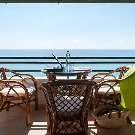 Glyfada Ammo Sea View *